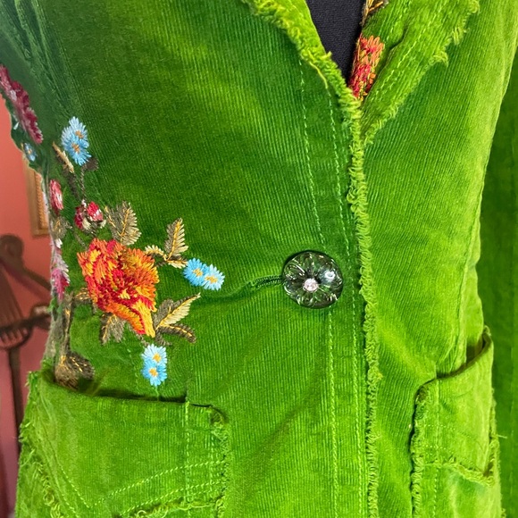 Vintage Y2K Johnny Was green corduroy blazer w/ multi color floral embroidery XS - Picture 9 of 10